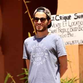 Staff-La-crique-surf-shop-amp-school-a-Region-de-chaouia-ouardigha